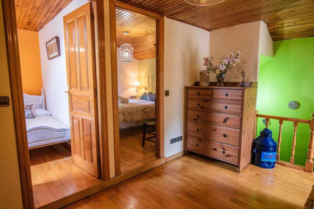 Landhaus La Carrozal Senda Del Oso Orelleiru