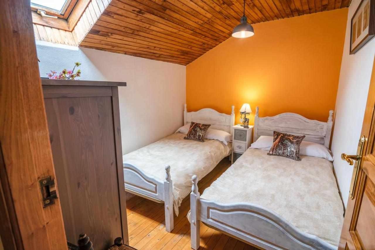 Landhaus La Carrozal Senda Del Oso Orelleiru